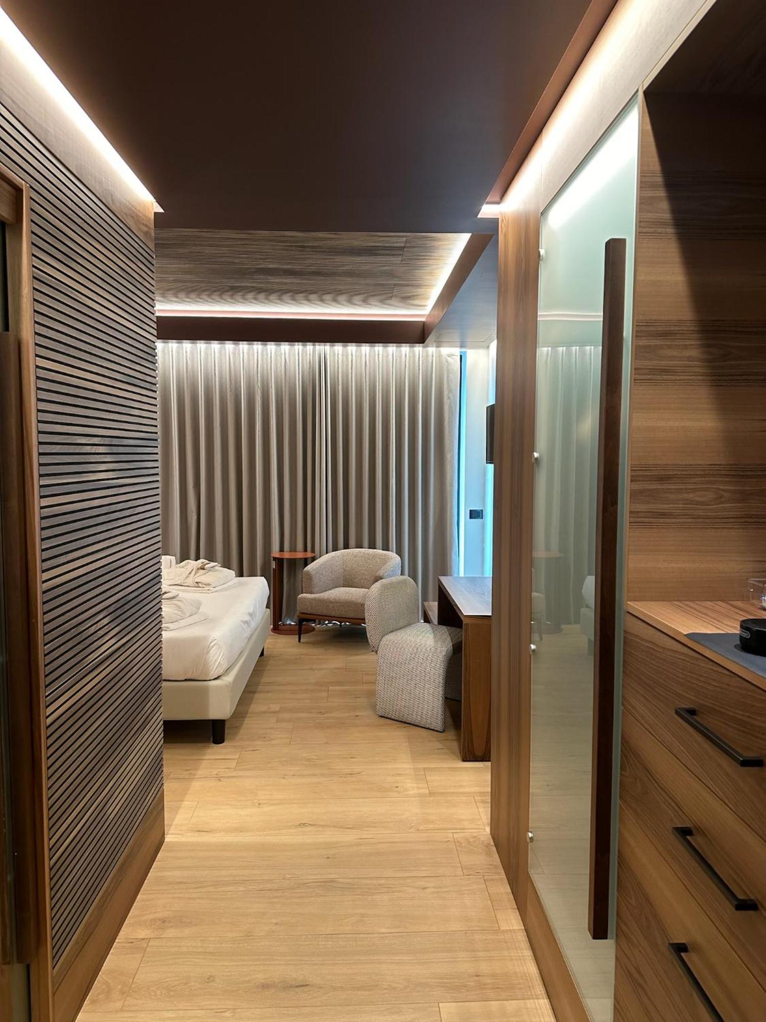 Deluxe Zimmer mit Balkon - Zweiter Stock